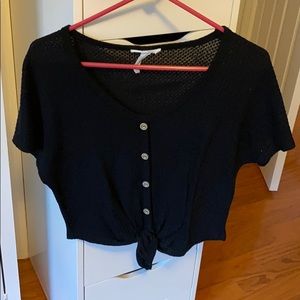 black short sleeve top